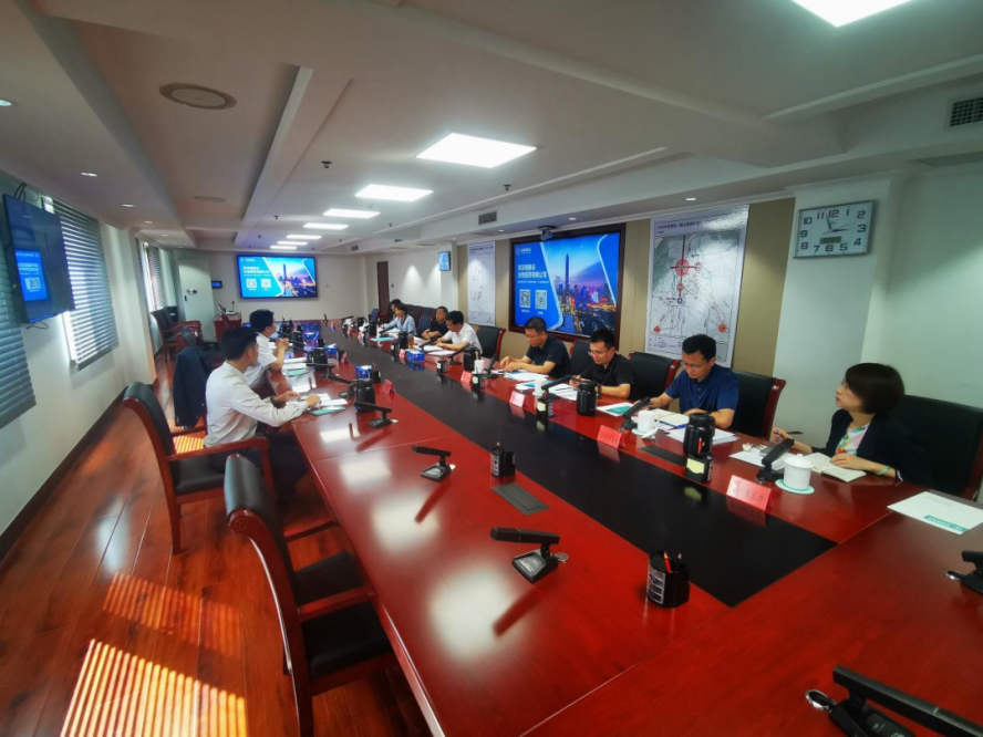 Wang Youguo, Secretary of Beijing Daxing District Party Committee, met with Shi Yuanyuan, chairman of Shenzhen Cell Valley